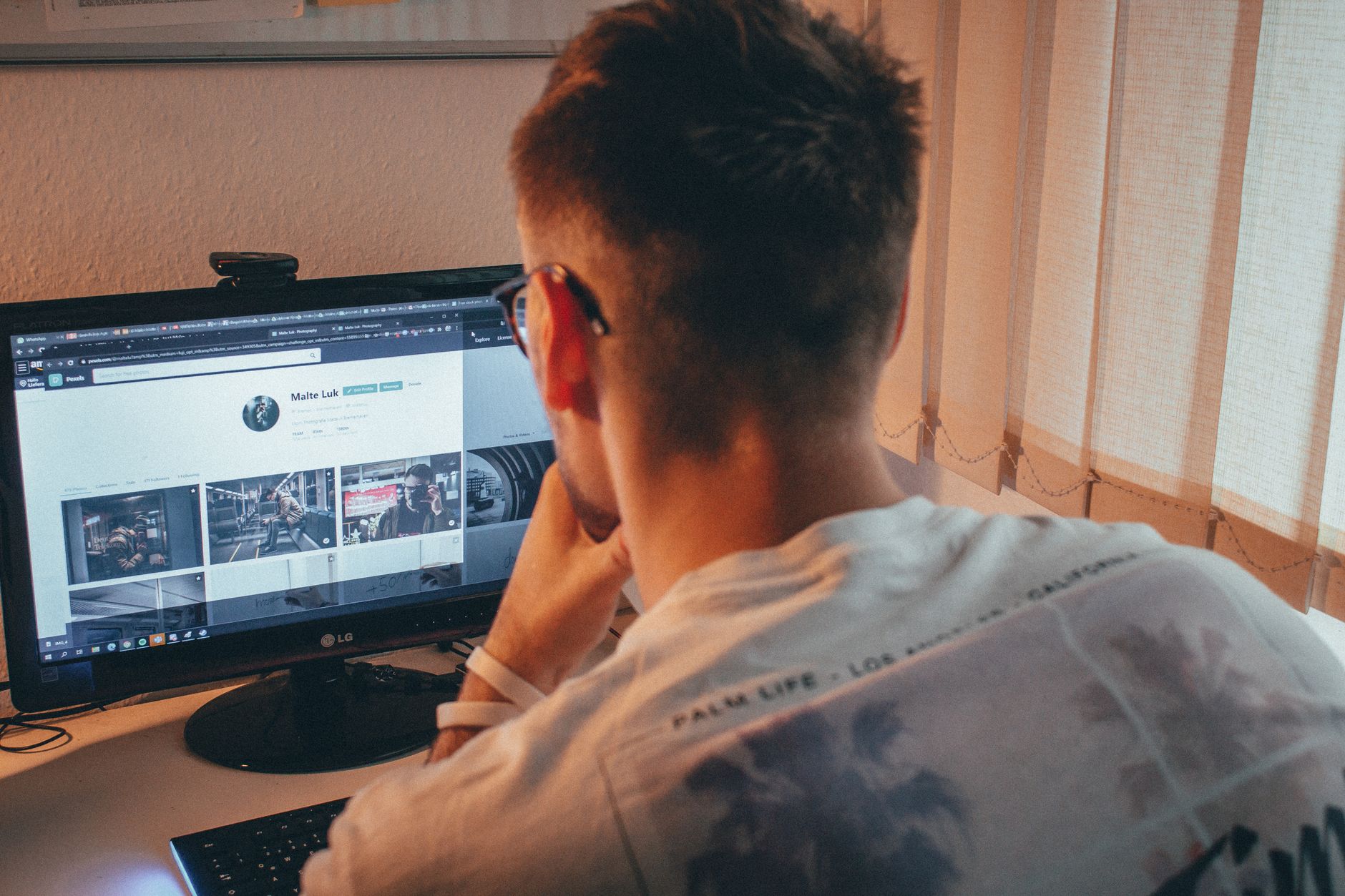 The High Cost of Mediocre First Impressions: Why Premium Web Design for Startups is Non-Negotiable